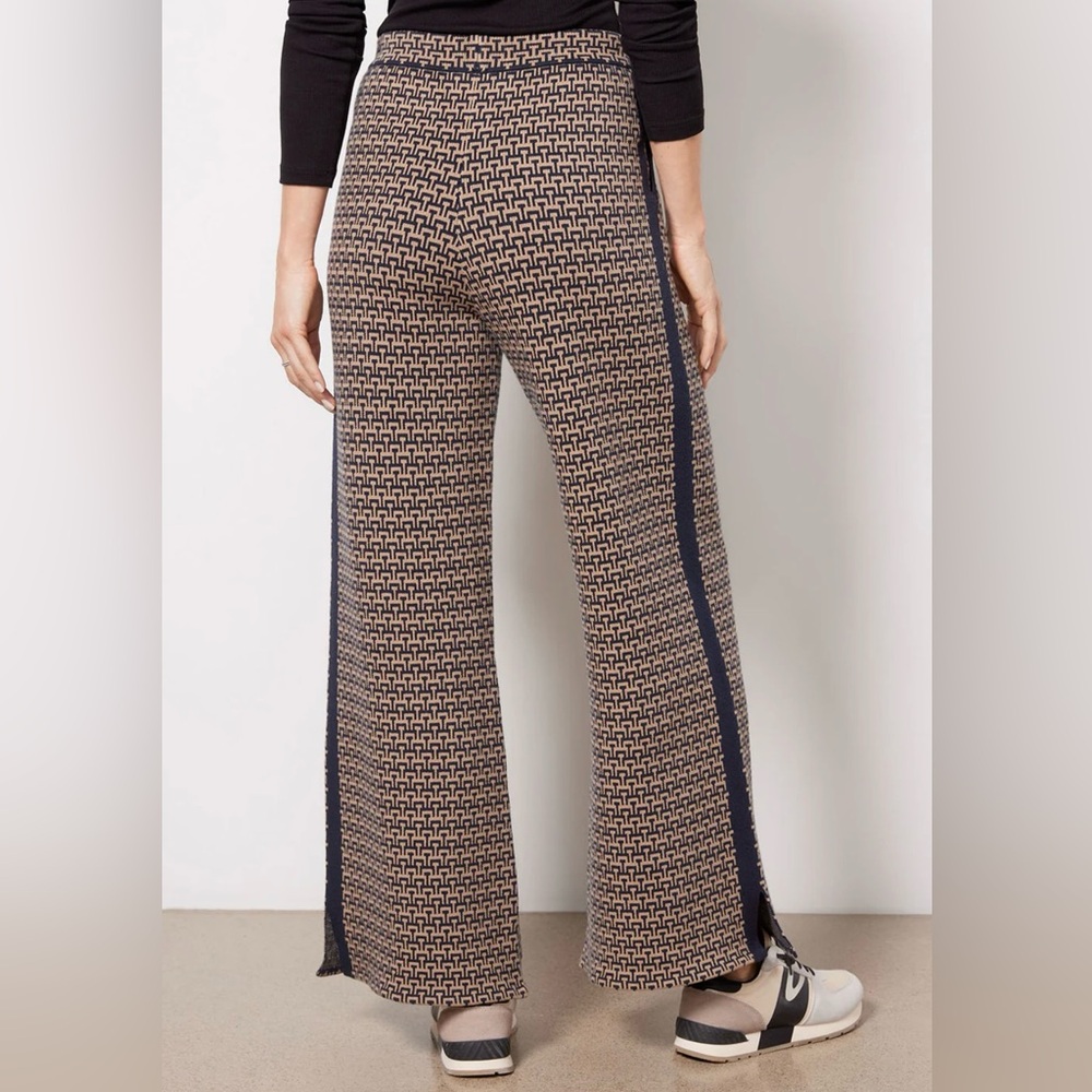 The Upside Castilla Juniper Tan/Navy Knit Pant - Picture 3 of 11